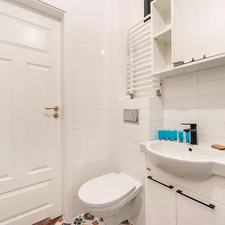 Metro Plac Wilsona Etno Apartament Varsavia Esterno foto